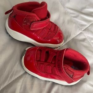 Red Jordan XI size 4c
